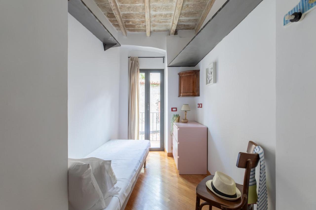 Ferienwohnung Iflat Colorful And Wood Near The Synagogue Rom Exterior foto